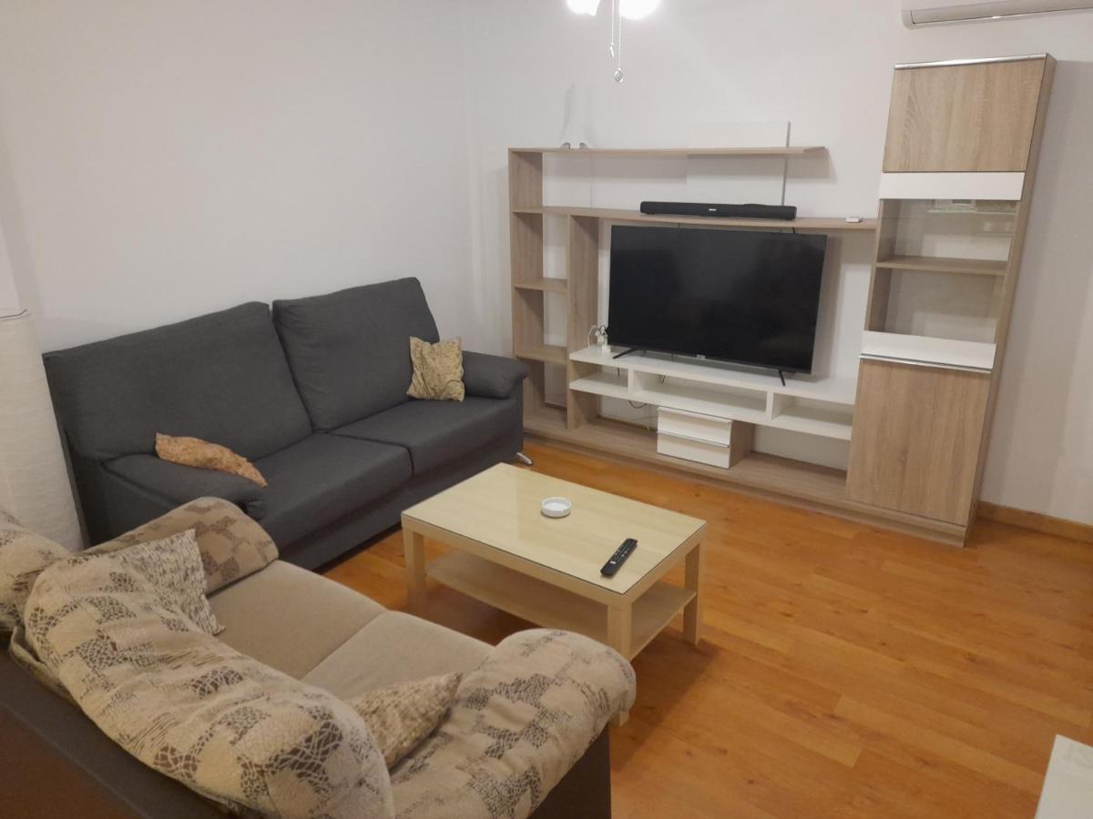 1F, Aire Acondic, 80M2, 2 Dormitorios, 4 Huespedes, Wifi Gratis La Linea de la Concepcion Ngoại thất bức ảnh